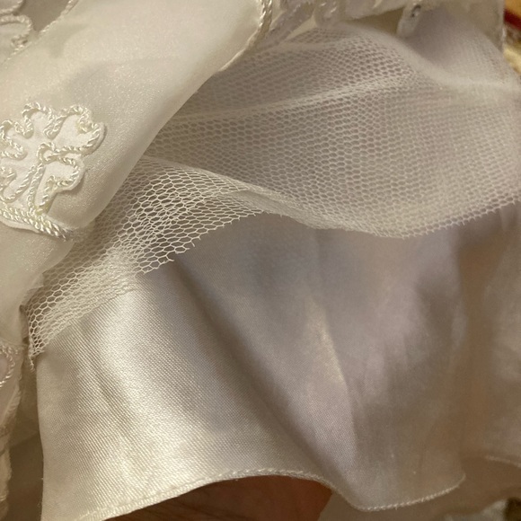 🤍 SATIN AND EMBROIDERED LACE WHITE IVORY DRESS 🤍# 003 - Picture 5 of 16